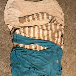 Lot of 3 XS maternity tops